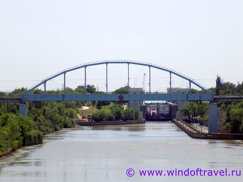 Арка Волго-Донского канала в Волгограде