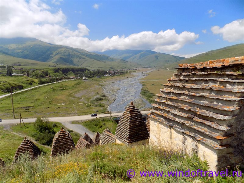 Город мертвых Даргавс в Северной Осетии
